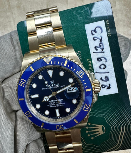 Rolex Submariner Date Oyster 126618LB