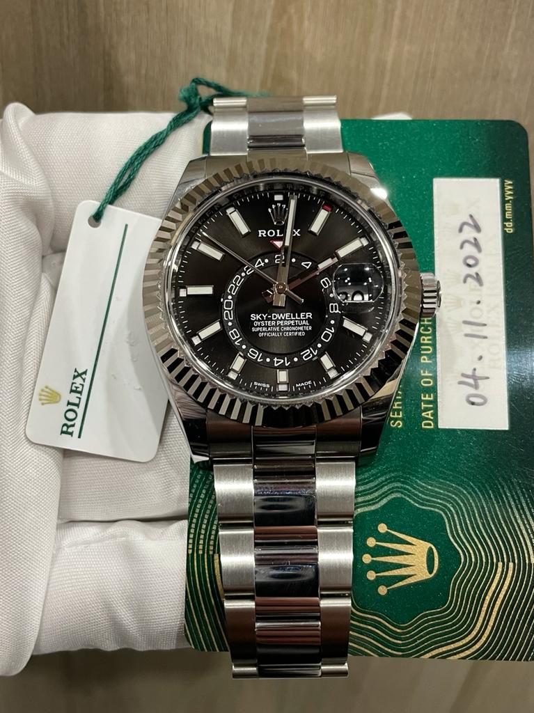 Rolex Sky Dweller Jubilee 326934