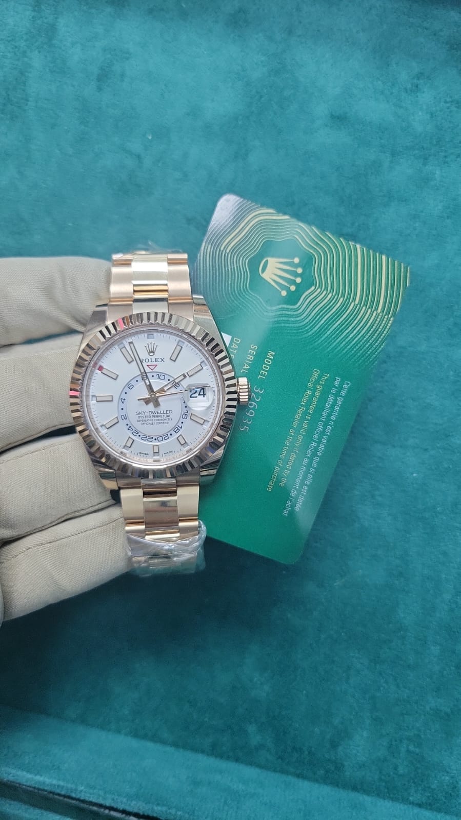 Rolex Sky Dweller Oyster 326935