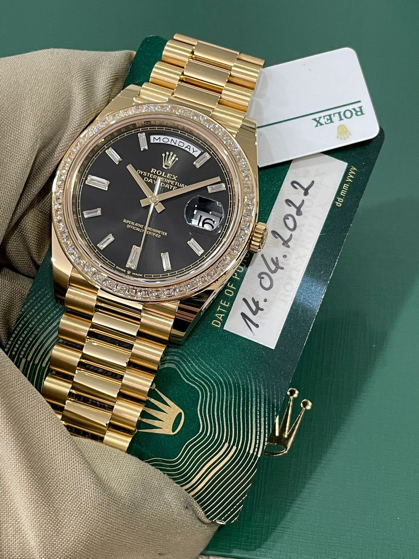 Rolex Day Date 40 President 228398TBR