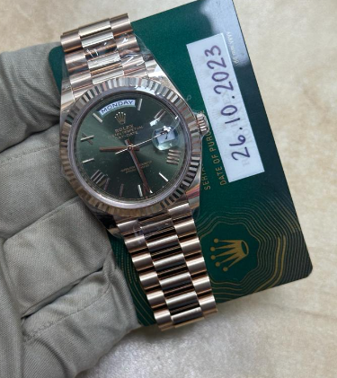 Rolex Day Date 40 President 228235