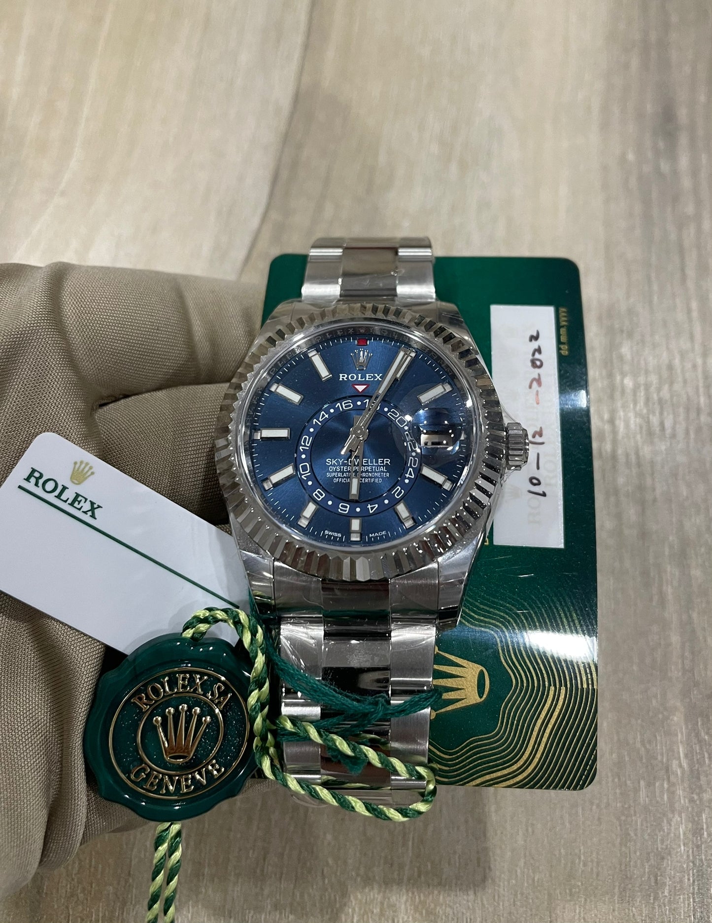 Rolex Sky Dweller Oyster 326934