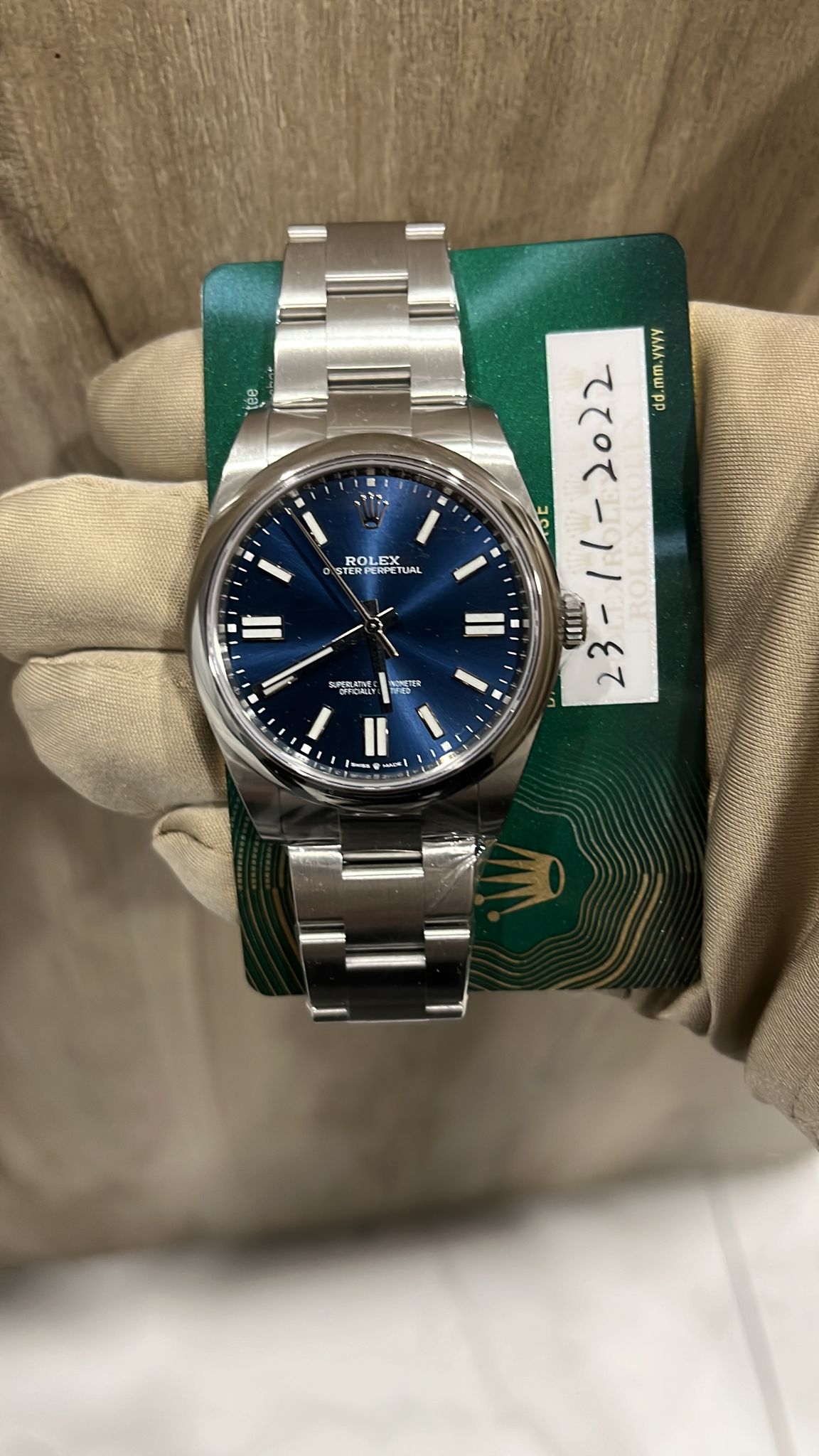 Rolex Oyster Perpetual 41 Oyster 124300