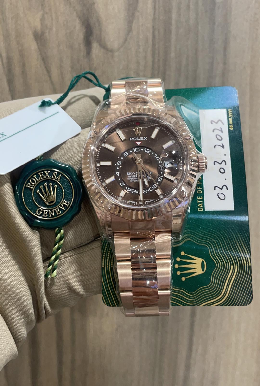 Rolex Sky Dweller Oyster 326935