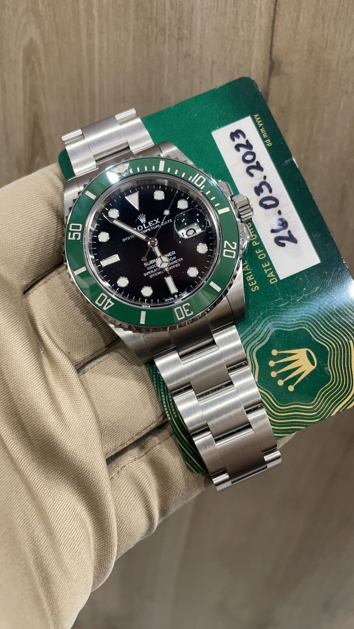 Rolex Submariner Date Oyster 126610LV