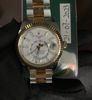 Rolex Sky Dweller Oyster 336933